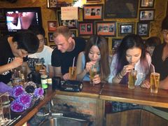 -丽纳尔斯酒吧咖啡LENORE’S BAR(三经街店)