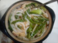 砂锅米线-青岛排骨饭米线(原东平里店)