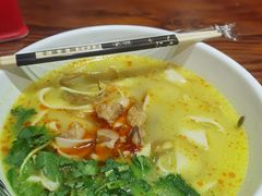 -76人老烩面(龙湖泰山路店)