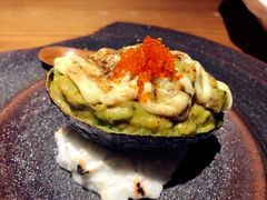 焗烤牛油果（创意菜）-贰捌零叁精致料理(钱湖店)