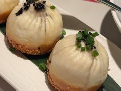 -滩外滩·本帮江浙菜(新天地店)