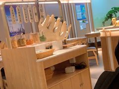 -百春原湖南牛肉粉(百联世纪店)