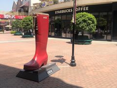 -王府井奥莱临潼小镇(临潼店)