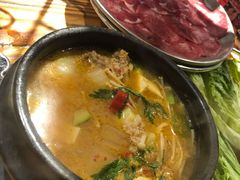 -青瓦炭韩潮烤肉(花园道店)
