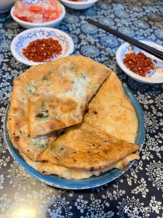 冯四孃跷脚牛肉·非物质文化遗产店红糖饼图片