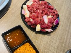 -石记东北风味烤肉店(子固路店)