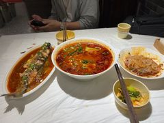 -华光驿站私房菜·黑金冠