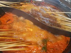 -签多多串串香火锅
