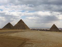 -吉萨金字塔群