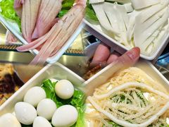 -来龍儿鲜切牛肉自助老火锅