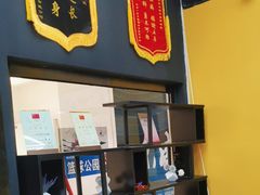 -成杰格斗·拳击·柔术·防身术(建设路店)