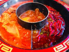 -宽巷子成都火锅(南站店)