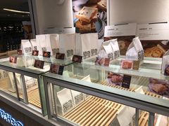 面包甜点陈列柜-爸爸糖吐司面包(重庆解放碑英利大融城店)
