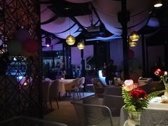 -Bo Lounge & BOA Club