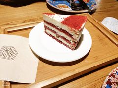 -LYFATTI 莱芙缇(赣水路店)