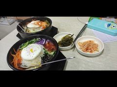 -拌来拌去石鍋拌飯(文鼎店)