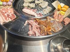 -哈哈碳都·牛肋条无限自助烤肉(宝龙店)