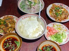 -老方桌烂蹄花川菜馆(九龙坡店)