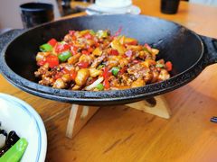 铸锅爆仔鸡-几荷·恰似故人来(秀水广场店)