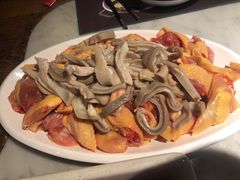 胡椒猪肚鸡双拼锅底-尚尚仙·酸汤猪手·猪肚鸡火锅(华联万柳购物中心店)