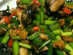 韭菜炒螺蛳肉-滨湖大厦中餐厅(湖北省博物馆店)