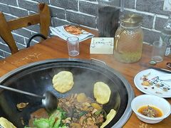 -曹丞相·地锅鸡·地锅鱼(武林店)