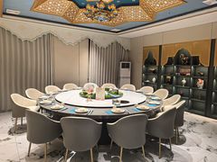 -马尔龙新疆饭店·清真(瑞景店)