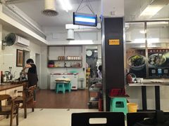 大堂-潮镇老尾牛杂(环城西路店)