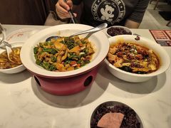 -渝是乎酸菜鱼(龙旗购物中心店)