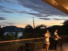 -日落吧·海景咖啡厅·餐酒吧·鸡尾酒·下午茶·乐队表演·浪漫夕阳·三亚文华东方酒店