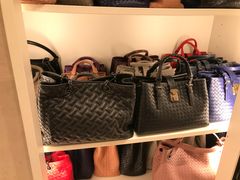 -文艺复兴百货(米兰大教堂广场店)