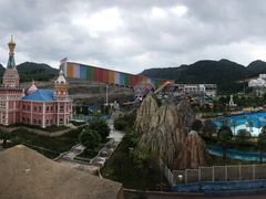 -荔波冰雪水世界主题乐园