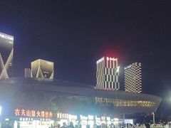 -东港音乐喷泉广场