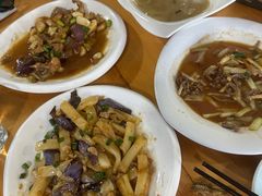 -凤嫂农家乐(梁弄店)