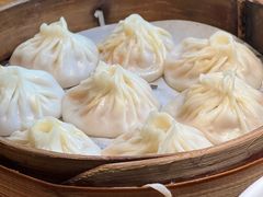 蟹粉小笼包-馋三尺蟹粉小笼(人民广场店)