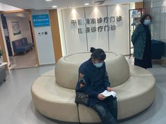 -大连何氏眼科医院