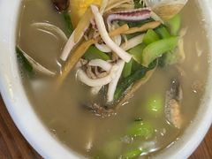 -马路桥姜汤面(江城大楼店)