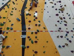 -问山MountQuest攀岩馆