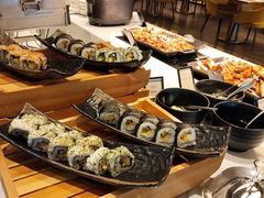 -深圳国际会展中心希尔顿酒店(前海华发冰雪世界店)