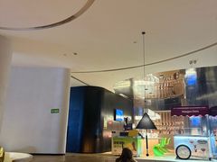 -涨巢·潮玩水疗局