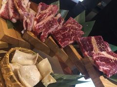-肉魁屋·烧肉·烧鸟·酒场(高新店)