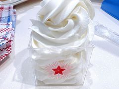 冰激凌-红星前进面包牛奶公司(君太店)