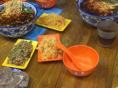 -伊穆祥牛肉面总店·清真