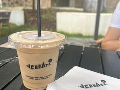 -J Create城市露营咖啡·简餐·宠物(上海动物园店)