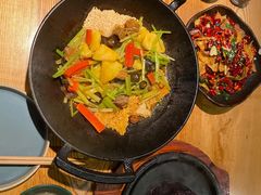 一个锅巴和时蔬-薇酌饮·陕西菜(南门外店)
