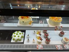 -花花卷卷·鲜食蛋糕(静安久光百货店)