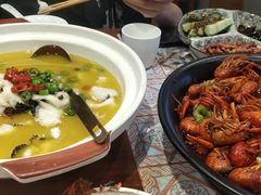 -川流不息·地道川菜·小龙虾(松东路店)