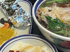 -云阿蛮云南生烫牛肉米线(奉贤路店)