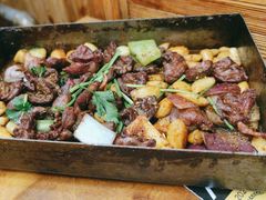 -老东镇啤酒屋海鲜加工·蒸汽海鲜·海鲜烧烤(台东店)