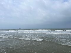 -侨港海滩